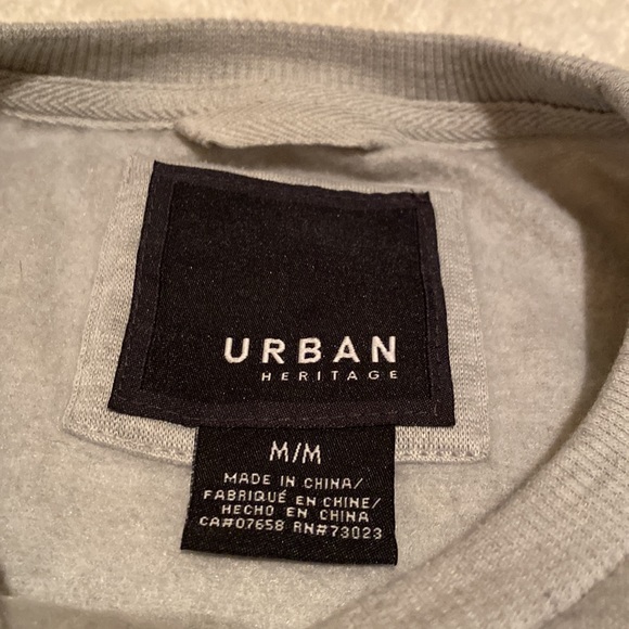 Urban heritage retro style crew neck sweater - Picture 3 of 5